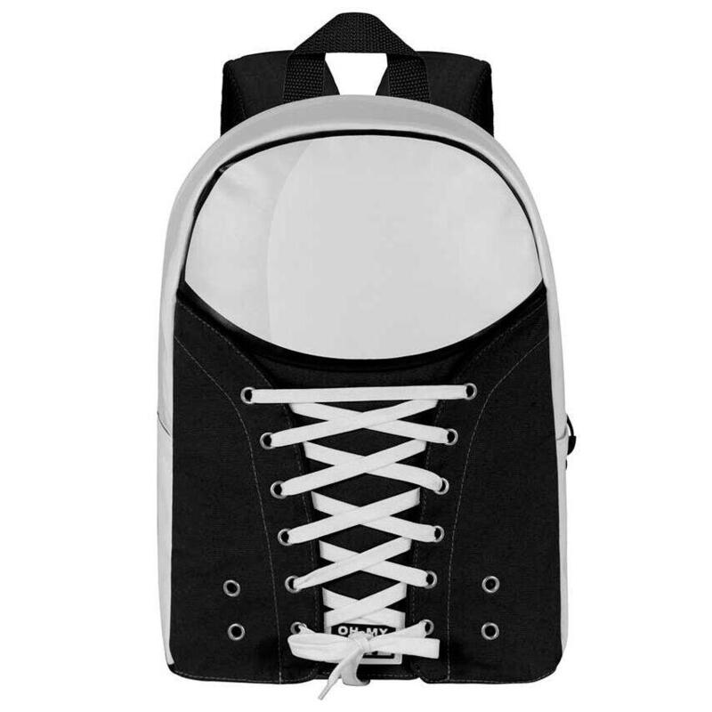 Mochila sneakers black oh my pop! 43cm